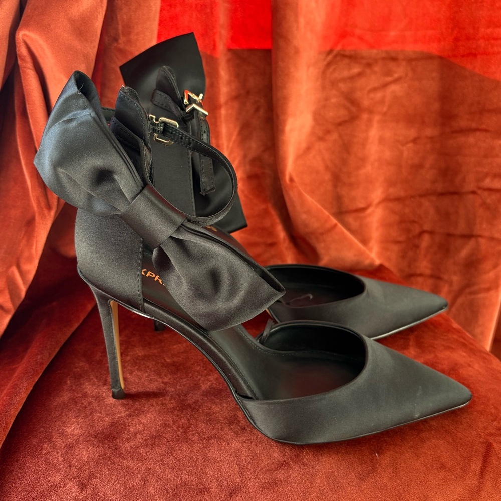 Black Satin Bow Ankle-Strap Heels- Size 8 (NWOT)